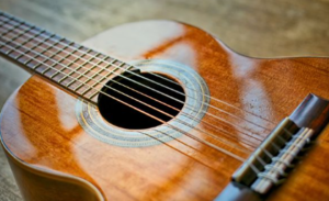 Violão Popular ou Violão Erudito: Qual a Diferença e Por Onde Começar?